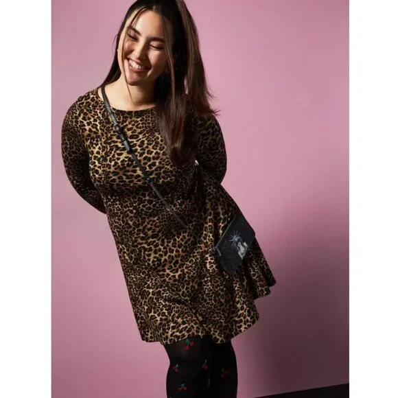 NEW Torrid 2 Betsey Johnson Leopard Ponte Skater Dress With Back Cutout 2X 18 20 - Picture 3 of 11